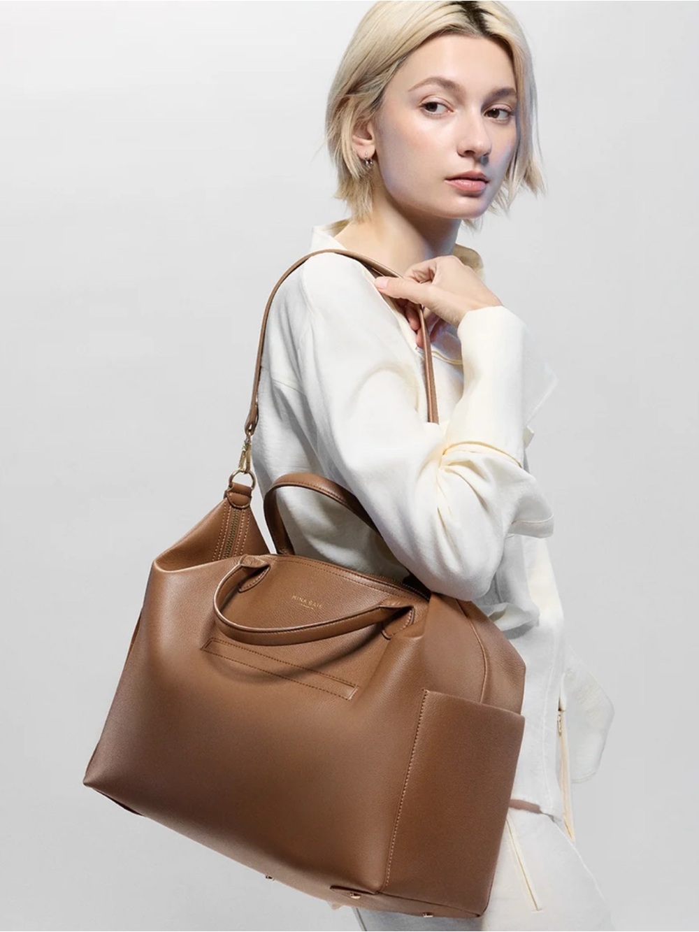 MINA BAIE Vegan Midi Tote Bag